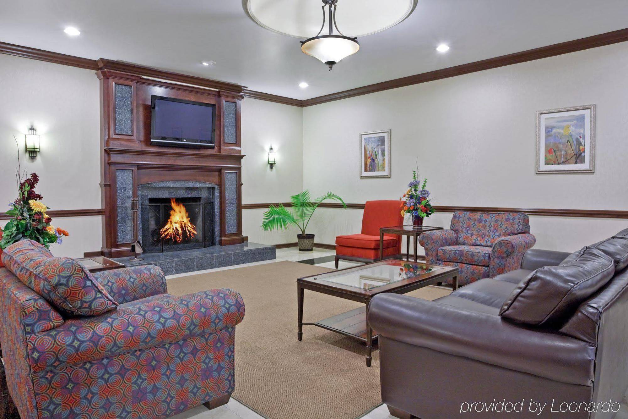 Holiday Inn Columbus North I-270 Worthington Номер фото