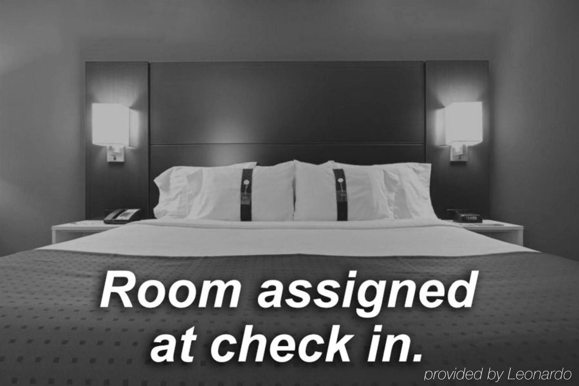 Holiday Inn Columbus North I-270 Worthington Экстерьер фото